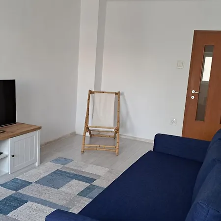 Apartman Lara